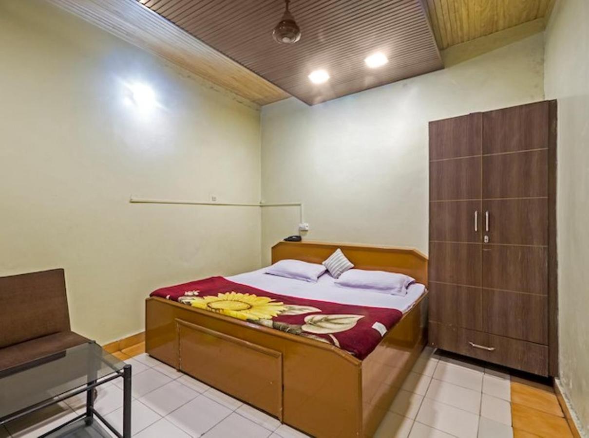 Hotel Palace Amritsar Exterior photo
