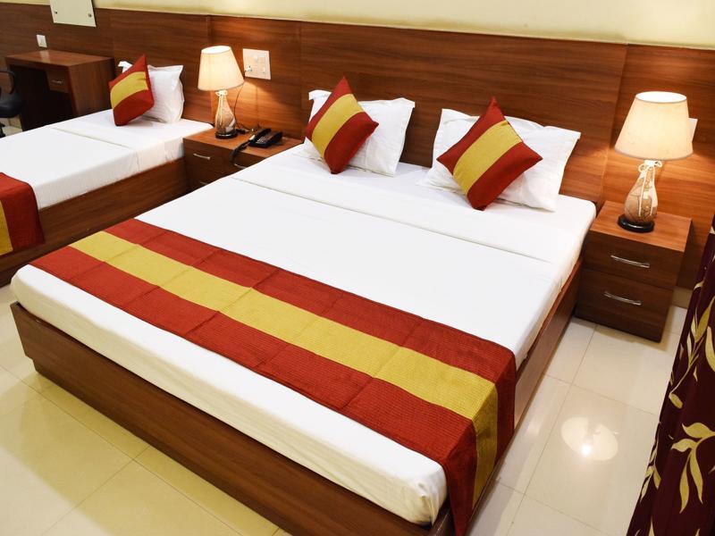 Hotel Palace Amritsar Exterior photo
